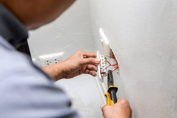 Best Residential Electrician Services  in Loop, PA
